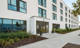 Super 8 By Wyndham Munich City North