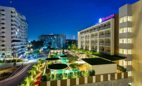 Ramada By Wyndham Phuket Deevana