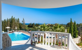 Gerakas Belvedere Hotel & Spa
