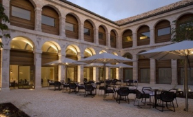 Parador De Alcalá De Henares
