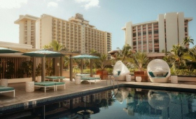 Waikiki Beachcomber By Outrigger