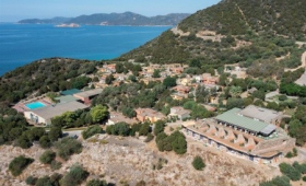Baia Delle Ginestre (Teulada)