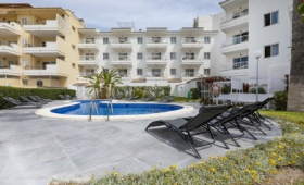Sand Beach Apartments