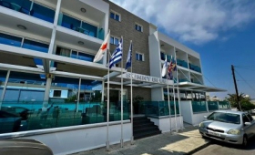 Sunny Blue (Ex. Mastronapa Apartment)