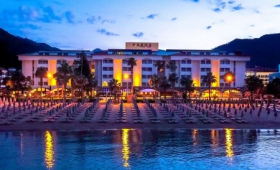 Faros Premium Beach