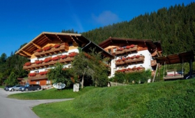 Ferienanlage Alpin Apart (Flachau)