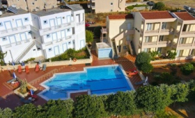 Sunset Studios & Apartments By Estia