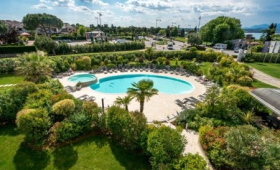 Palace (Desenzano Del Garda)