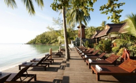 Salad Beach Resort