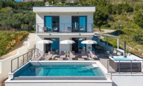 Villa Aria