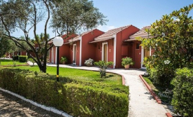 Villehardouin Farm Estate