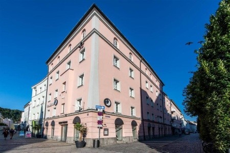 Premier Inn Passau Weisser Hase Hotel (Ex. Centro Hotel Weisser Hase)