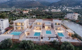Sokratis Locolux Villas & Suites