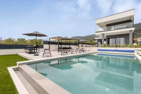 Villa Miamore (Kaštel Stari)