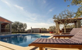 Villa Tedi (Galižana)