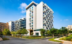 Tumbi West Palm Beach Hotel Dubai, Tapestry Collection By Hilton