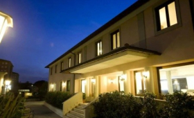 Alba Domus Roma B&B