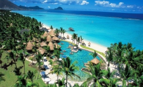 La Pirogue Resort & Spa